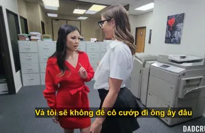 Sốc: Chiếu phim khiêu dâm ngay màn hình quảng cáo ...